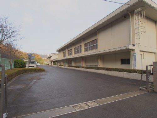 広島市立瀬野川東中学校の画像