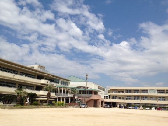 坂町立横浜小学校の画像