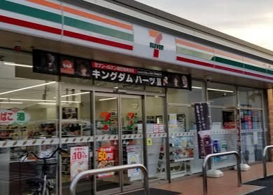 セブンイレブン 越谷神明町2丁目店の画像