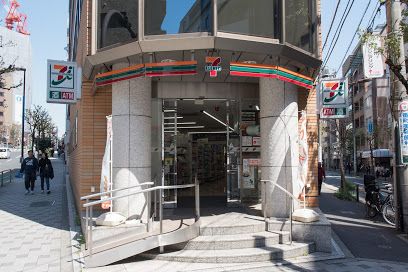 セブン-イレブン 千代田一番町店の画像
