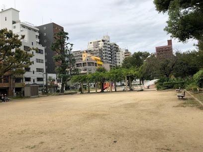 阿弥陀池公園の画像