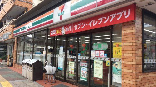 セブンイレブン 川口幸町店の画像