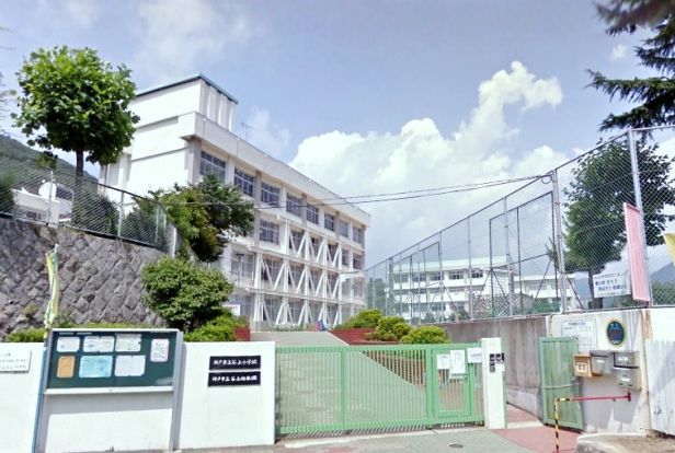 神戸市立谷上小学校の画像