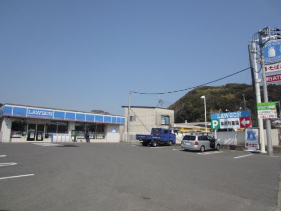 ローソン 津久井浜駅前店の画像