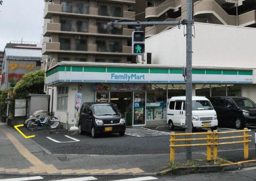 ファミリーマート 立石五丁目店の画像