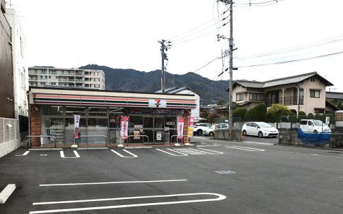 セブンイレブン 広島コイン通り店の画像