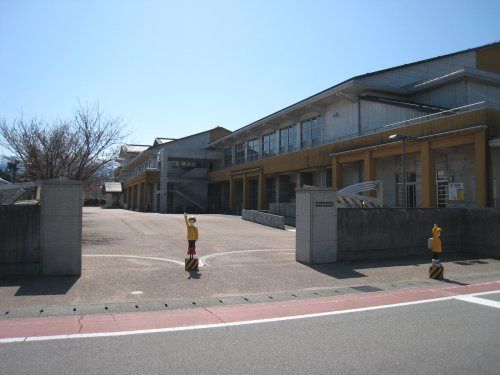 黒部市立桜井小学校の画像
