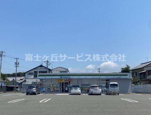 ファミリーマート 掛川横須賀店の画像