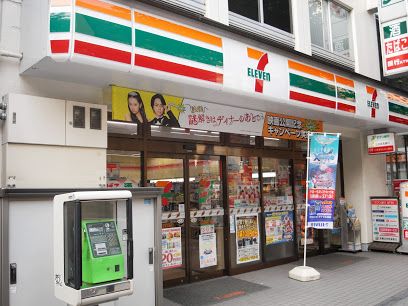 セブン-イレブン 九段北４丁目店の画像