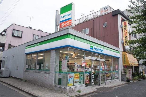 ファミリーマート 江東北砂四丁目店の画像