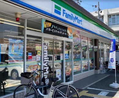 ファミリーマート 西成松店の画像