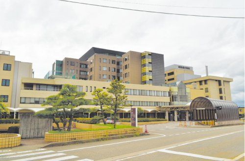 市立砺波総合病院の画像