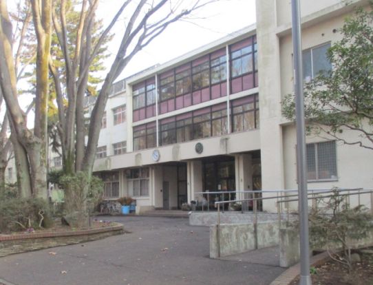 国立東京学芸大学教育学部附属小金井中学校の画像