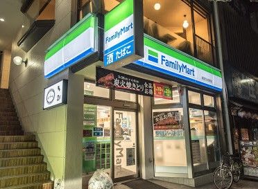 ファミリーマート 新宿市谷見附店の画像