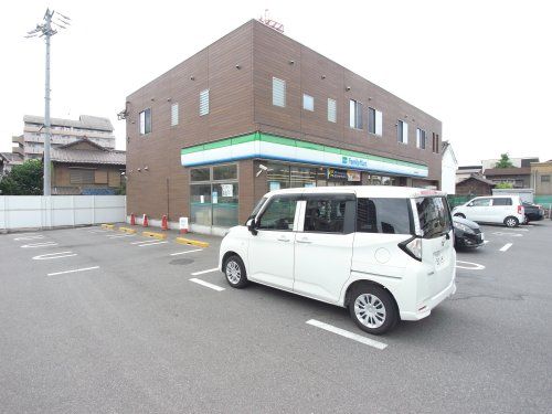 ファミリーマート 津知屋横須賀店の画像