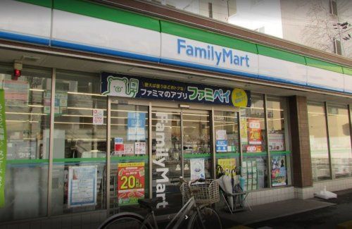 ファミリーマート 玉出西二丁目店の画像