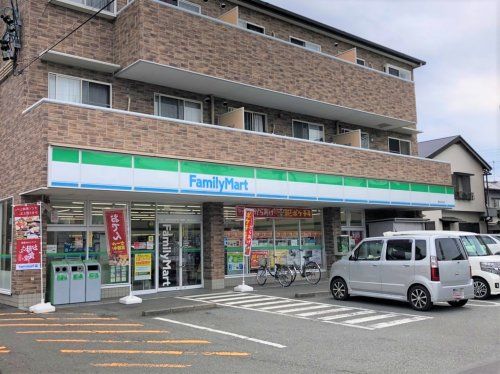 ファミリーマート 瀬名中央店の画像