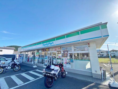 ファミリーマート 羽鳥北店の画像