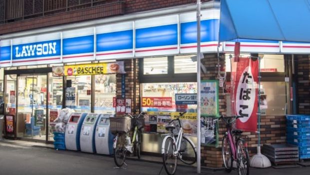 ローソン 萩之茶屋3丁目店の画像