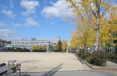 高槻市立阿武野小学校の画像