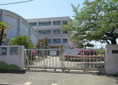 高槻市立寿栄小学校の画像