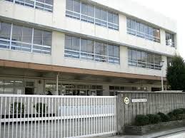 茨木市立庄栄小学校の画像