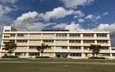 新潟市立小須戸中学校の画像