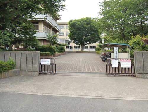 相模原市立若草中学校の画像