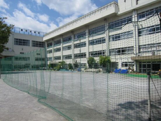 墨田区立菊川小学校の画像