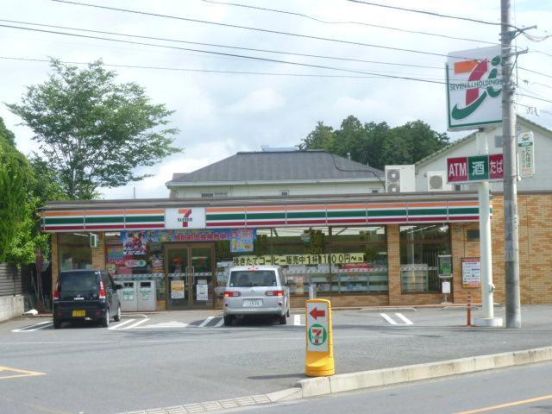 セブンイレブン 狭山東三ツ木店の画像