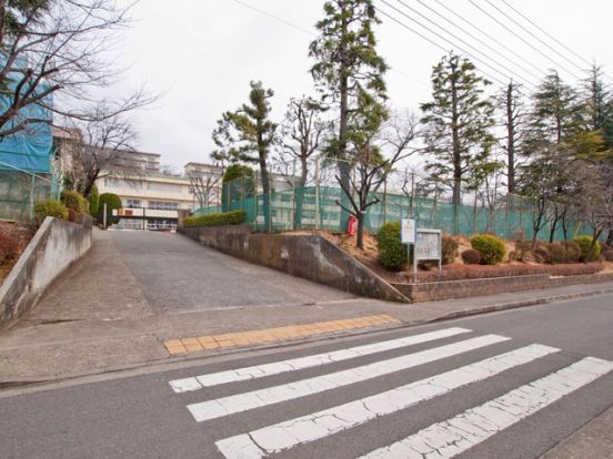 鶴川第三小学校の画像