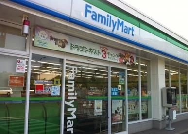 ファミリーマート 戸越六丁目店の画像