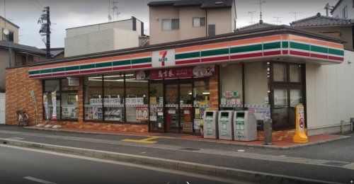 セブンイレブン 京都牛ケ瀬店の画像