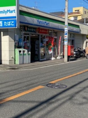 ファミリーマート「横浜釜台町」の画像