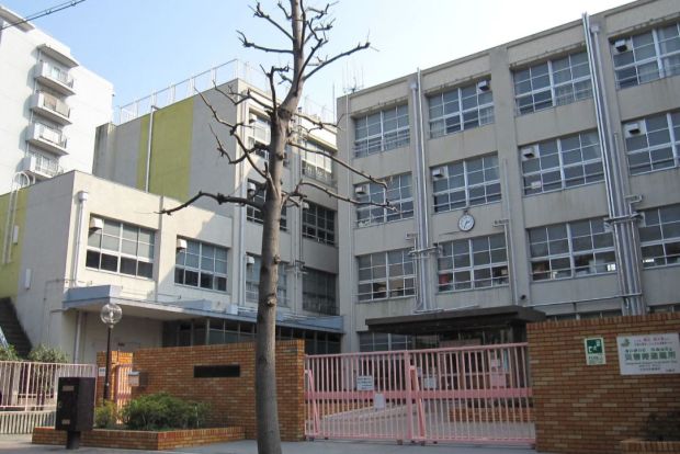 大阪市立南港桜小学校の画像