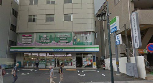 ファミリーマート 蓮田駅西口店の画像