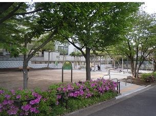 本宿東公園の画像