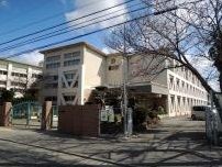 川西市立川西南中学校の画像