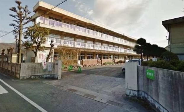 西江原小学校の画像