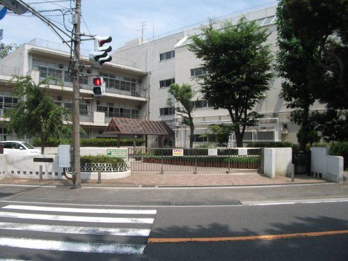 横浜市立北方小学校の画像