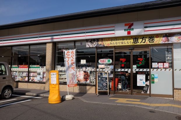 セブンイレブン 京都馬代一条店の画像