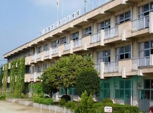 天川小学校の画像