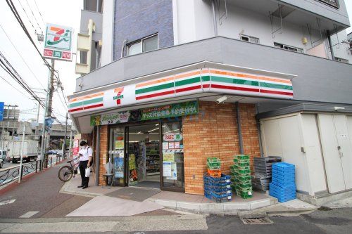 セブンイレブン川崎武蔵中原北口店の画像