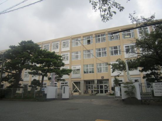 市立高台中学校の画像
