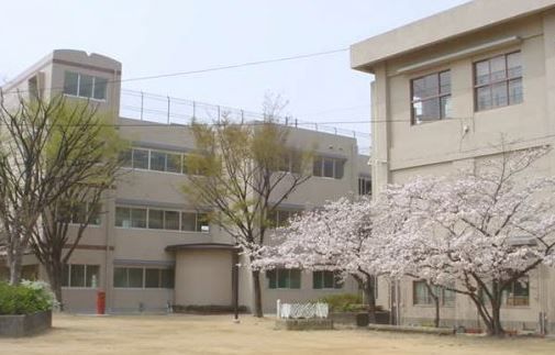 豊中市立桜塚小学校の画像
