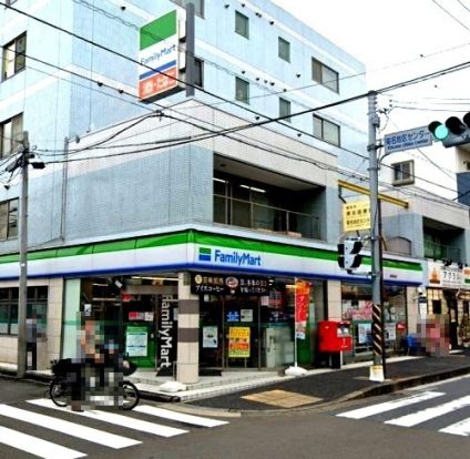 ファミリーマート 横浜菊名店の画像