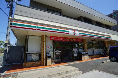 セブンイレブン 市川妙典店の画像