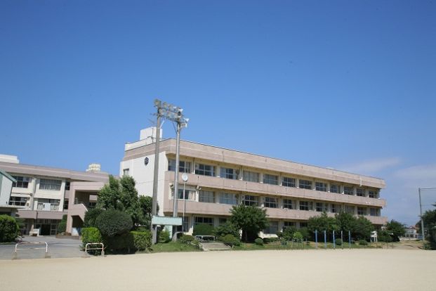 二宮町立二宮西中学校の画像