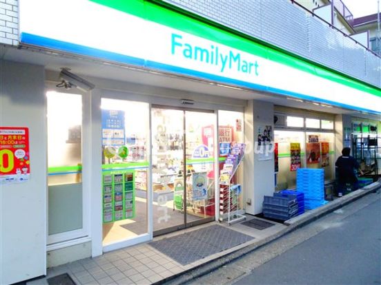 ファミリーマート 笹塚三丁目北店の画像