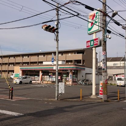 セブンイレブン 守口梶町4丁目店の画像